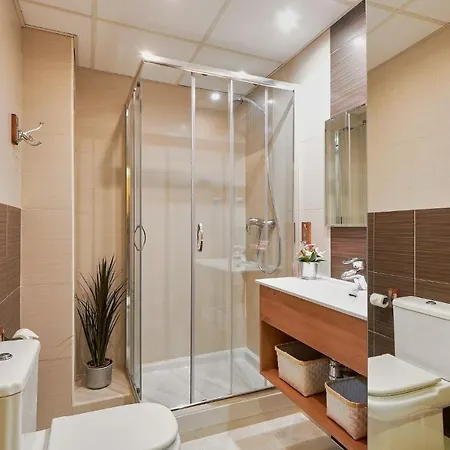 Victoria Urbanite * マラガ